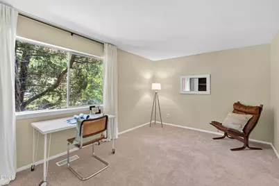 220 Elizabeth Street #B4, Chapel Hill, NC 27514 - Photo 33