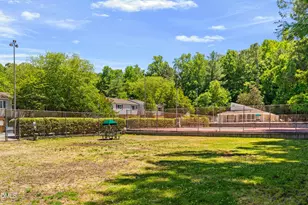 220 Elizabeth St, Chapel Hill, NC 27514 - Photo 49