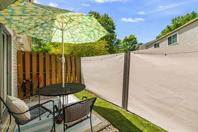 220 Elizabeth Street #B4, Chapel Hill, NC 27514 - Photo 3