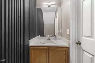 4 Astor Ct, Durham, NC 27705 - Photo 17