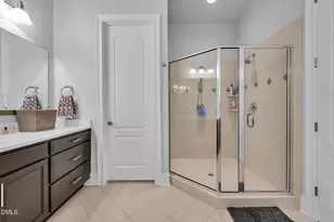2812 Swift Willow Cir, Raleigh, NC 27606 - Photo 27