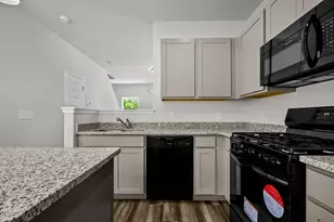 239 Courtside Dr, Dunn, NC 28334 - Photo 19