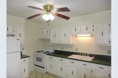 216 Nunn Lane, Chapel Hill, NC 27516 - Photo 3