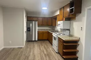 830 Dinmont Cir, Fayetteville, NC 28306 - Photo 13