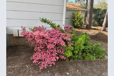 830 Dinmont Circle, Fayetteville, NC 28306 - Photo 17