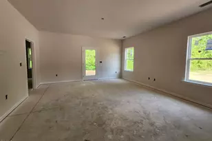 1673 Elk Run Dr, Fayetteville, NC 28312 - Photo 15