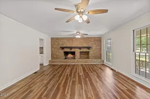 8501 Shadow Wood Pl, Raleigh, NC 27613 - Photo 7