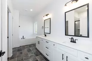 706 Dunlawton Ct, Sanford, NC 27330 - Photo 19