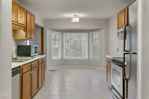 1345 Butterwood Cir, Fayetteville, NC 28314 - Photo 3