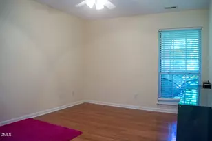 1010 Kingswood Dr, Chapel Hill, NC 27517 - Photo 17
