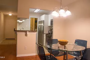 1010 Kingswood Dr, Chapel Hill, NC 27517 - Photo 5