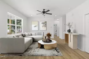 924 E Davis St, Burlington, NC 27215 - Photo 7