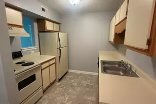 5519 Hornaday Rd, Greensboro, NC 27409 - Photo 5