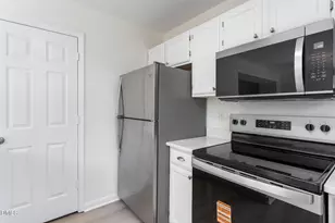 [Address not provided], Apex, NC 27502 - Photo 17