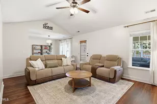 114 S Wynbrooke Ln, Selma, NC 27576 - Photo 5