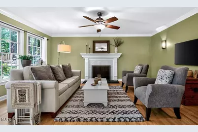 111 Parkcrest Drive, Cary, NC 27519 - Photo 17