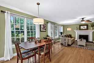 111 Parkcrest Dr, Cary, NC 27519 - Photo 15