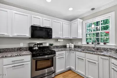 111 Parkcrest Drive, Cary, NC 27519 - Photo 11