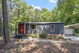 628 Westover Dr, Sanford, NC 27330 - Photo 1