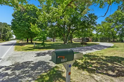 4665 E Greensboro Chapel Hill Road, Graham, NC 27253 - Photo 41