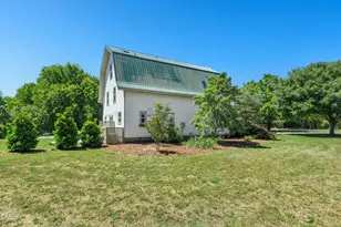 4665 E Greensboro Chapel Hill Rd, Graham, NC 27253 - Photo 35