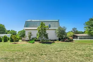 4665 E Greensboro Chapel Hill Rd, Graham, NC 27253 - Photo 33