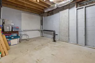 819 Genford Ct, Raleigh, NC 27609 - Photo 25