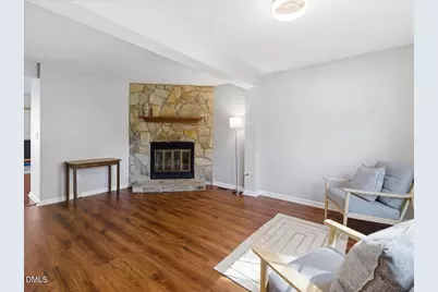 819 Genford Court, Raleigh, NC 27609 - Photo 5