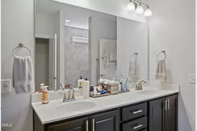 1609 Bloomsbury Manor Drive, Durham, NC 27703 - Photo 13