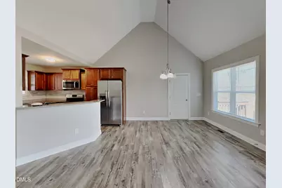 335 Oxfordshire Drive, Fuquay Varina, NC 27526 - Photo 5