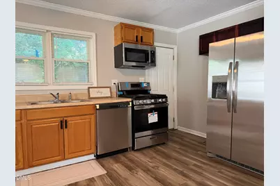 122 S 5th Street, Spring Lake, NC 28390 - Photo 7