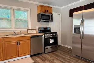 122 S 5th St, Spring Lake, NC 28390 - Photo 7