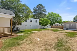 105 3rd St, Erwin, NC 28339 - Photo 21