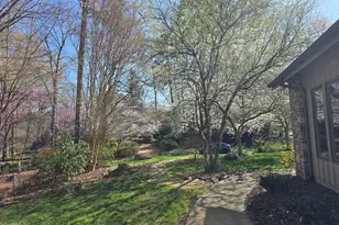 10 Kendall Dr, Chapel Hill, NC 27517 - Photo 35