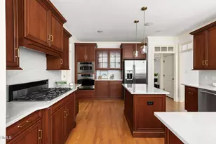105 Woodland Ridge Ct, Cary, NC 27519 - Photo 17
