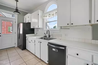 316 W Main Street, Benson, NC 27504 - Photo 23