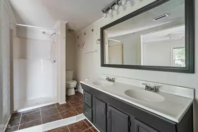 316 W Main Street, Benson, NC 27504 - Photo 35