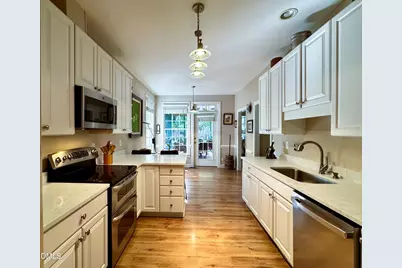 6600 Glen Forrest Drive, Chapel Hill, NC 27517 - Photo 9