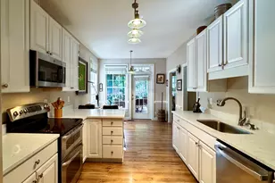 6600 Glen Forrest Dr, Chapel Hill, NC 27517 - Photo 9