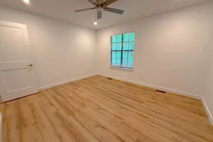 4247 The Oaks Dr, Raleigh, NC 27606 - Photo 15