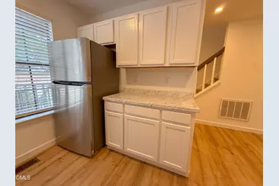 4247 The Oaks Drive, Raleigh, NC 27606 - Photo 9