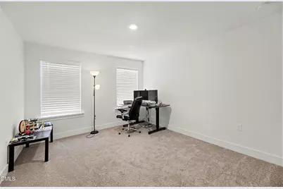 6805 Doddridge Lane, Cary, NC 27519 - Photo 7