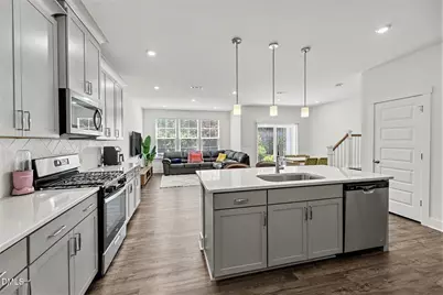 6805 Doddridge Lane, Cary, NC 27519 - Photo 11