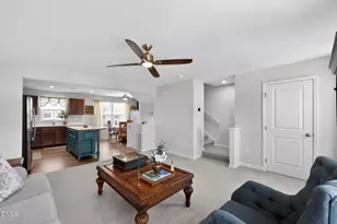 424 Emerald Shire Wy, Zebulon, NC 27597 - Photo 5