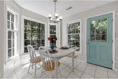 12113 Townmeade Court, Raleigh, NC 27613 - Photo 15