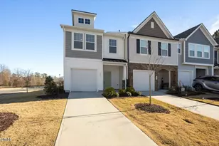 11 Wildflower Cir, Clayton, NC 27520 - Photo 3