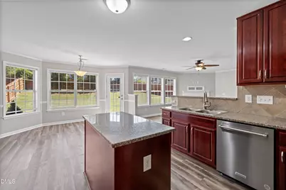 859 Bridlemine, Fuquay-Varina, NC 27526 - Photo 13