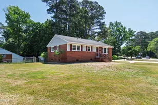 2467 Milburnie Rd, Raleigh, NC 27610 - Photo 9