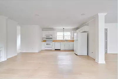 2437 Tilghman Circle, Chapel Hill, NC 27514 - Photo 5