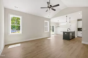 1264 Dover St, Roxboro, NC 27573 - Photo 3